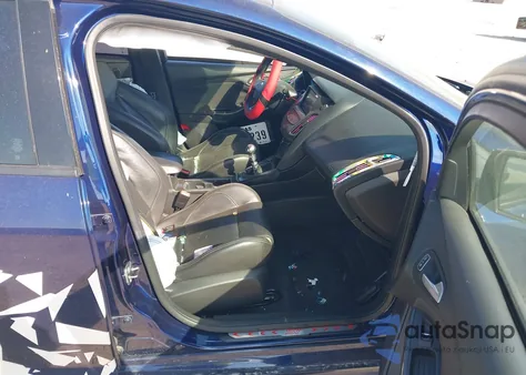 2016 Ford Focus St from USA, damaged, VIN 1FADP3L90GL398754